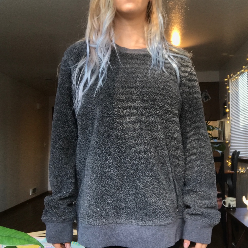 Oversized Gap Sweatshirt